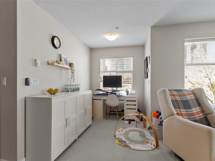 204-4728 Brentwood Drive, Burnaby, BC, V5C 0G2 - 11