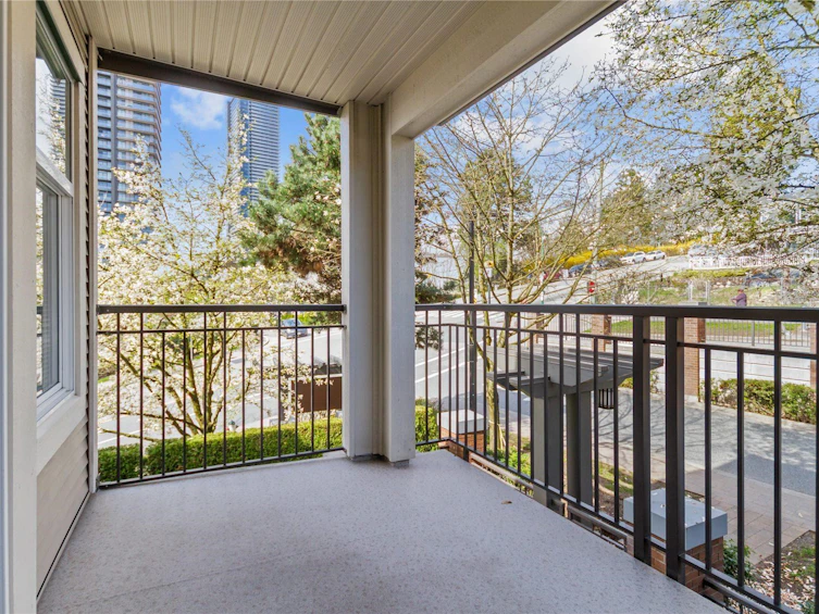 204-4728 Brentwood Drive, Burnaby, BC, V5C 0G2 - 6
