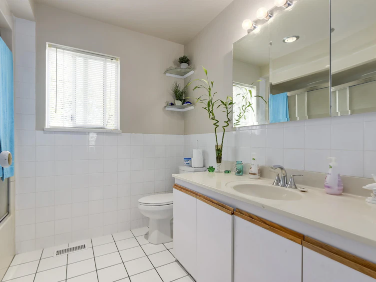 10640 Skagit Drive, Richmond, BC, V7E 2A2 - 7