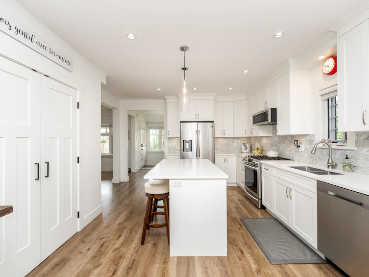903 Walls Avenue, Coquitlam, BC, V3K 2T2 - 12