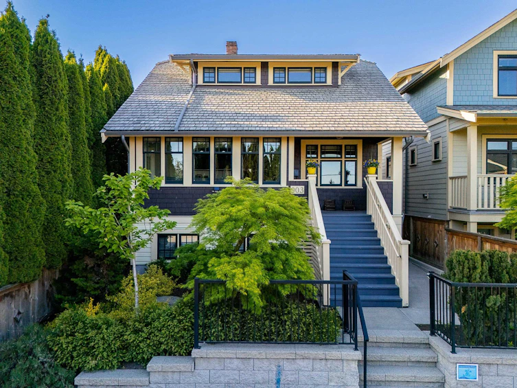 903 Walls Avenue, Coquitlam, BC, V3K 2T2 - 2