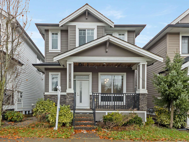 2517 168 Street, Surrey, BC, V3Z 0A7 - 2