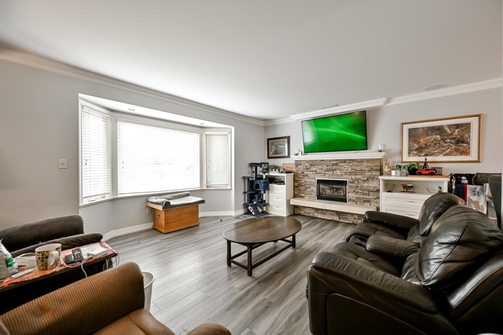 11779 64b Avenue, Delta, BC, V4E 2E1 - 12