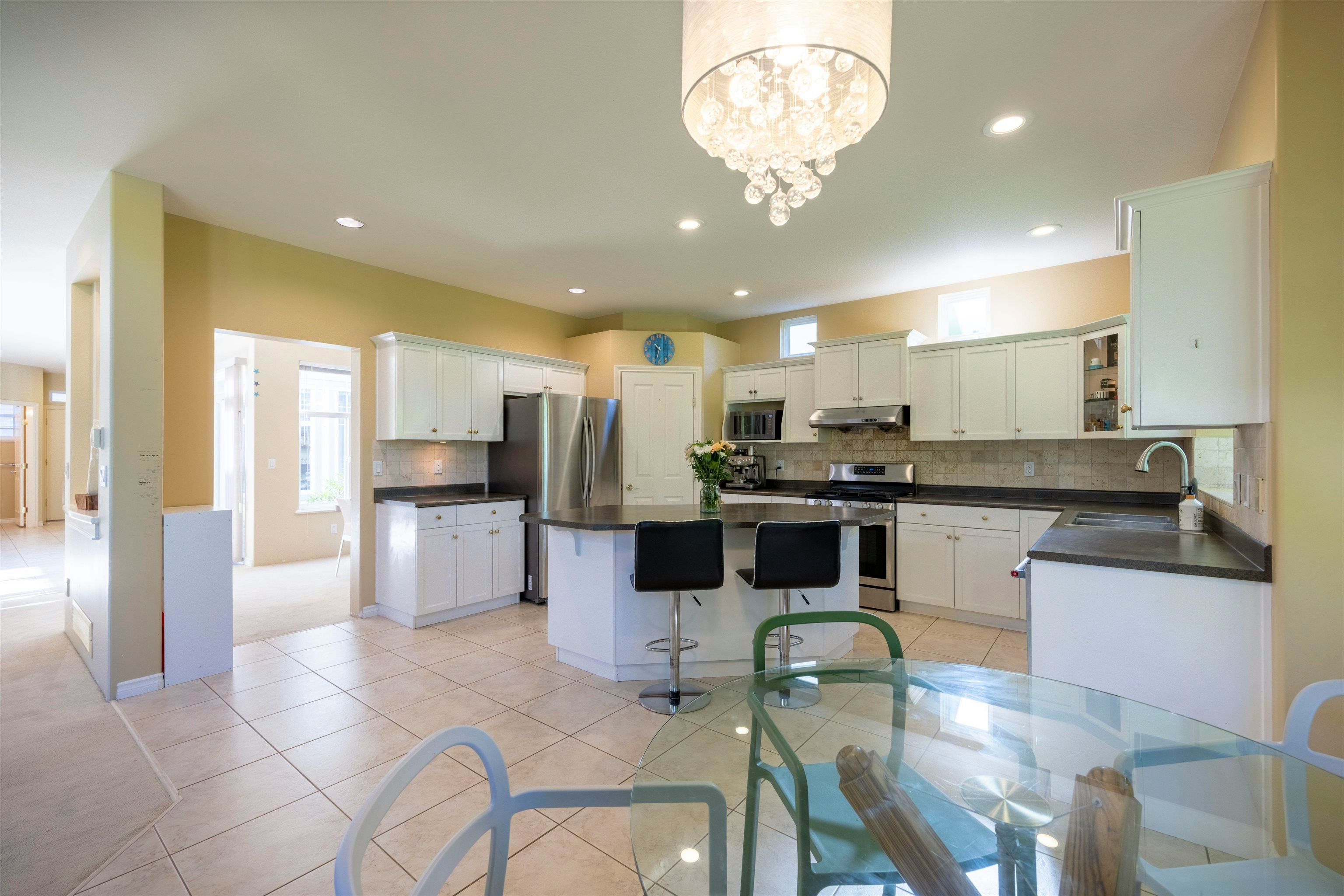 3280 Chartwell Green, Coquitlam, BC, V3E 3M9 - 18