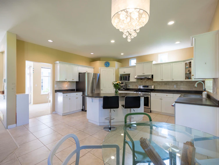 3280 Chartwell Green, Coquitlam, BC, V3E 3M9 - 18