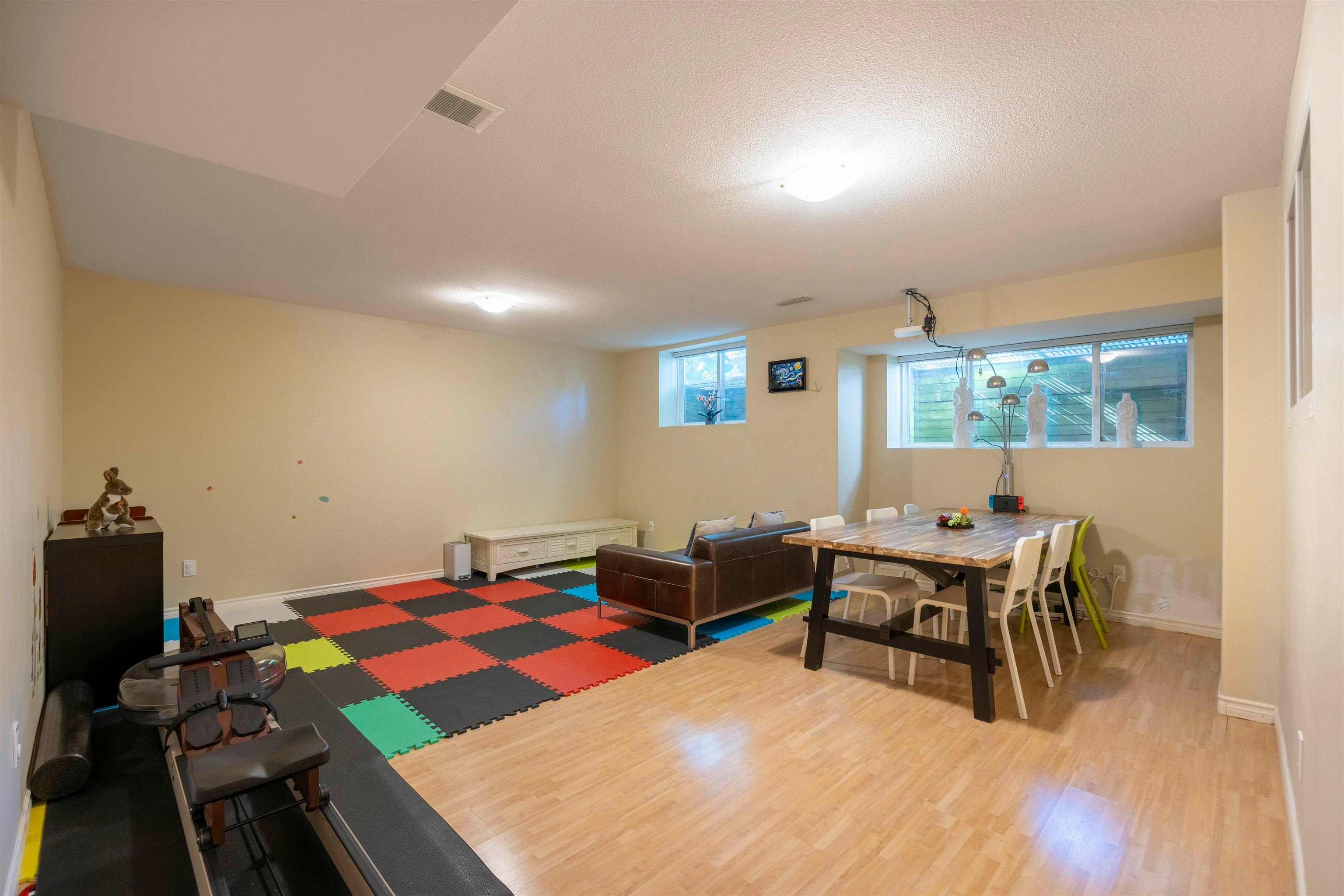 3280 Chartwell Green, Coquitlam, BC, V3E 3M9 - 32