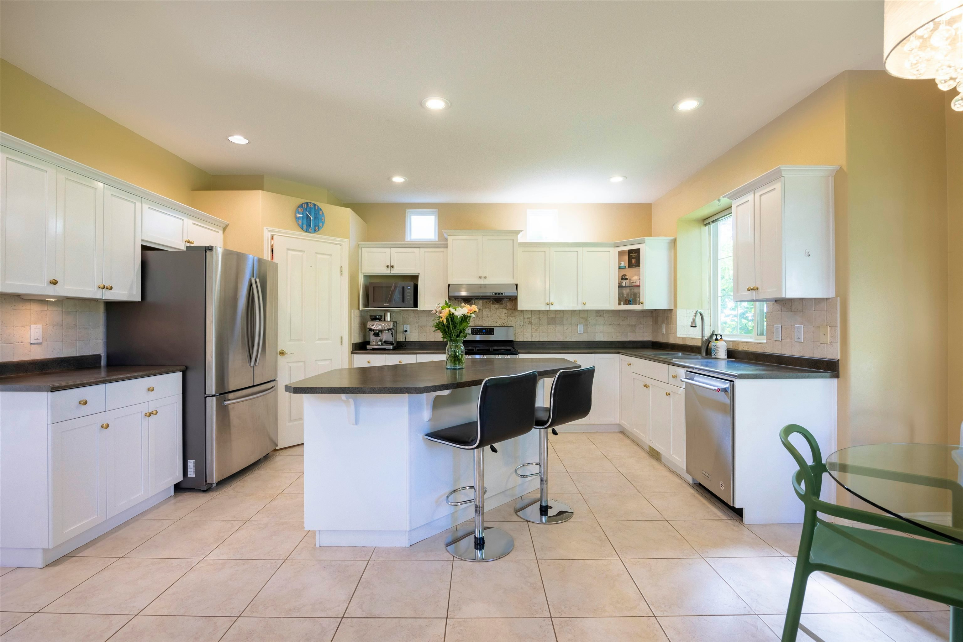 3280 Chartwell Green, Coquitlam, BC, V3E 3M9 - 13