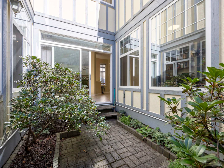 3280 Chartwell Green, Coquitlam, BC, V3E 3M9 - 4