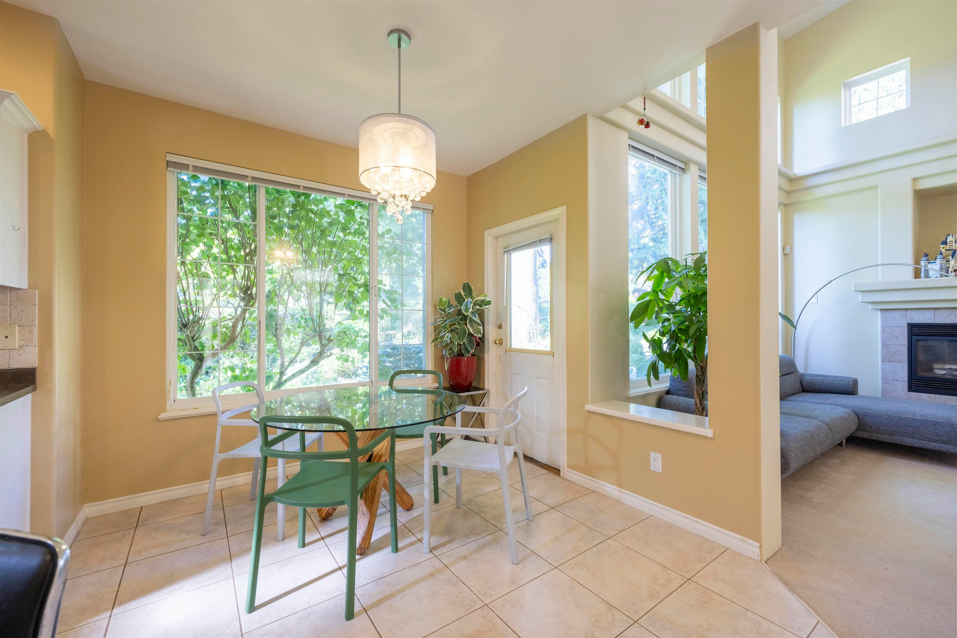 3280 Chartwell Green, Coquitlam, BC, V3E 3M9 - 17