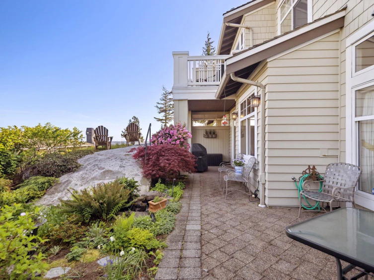 1-5110 Alderfeild Place, West Vancouver, BC, V7W 2W7 - 26