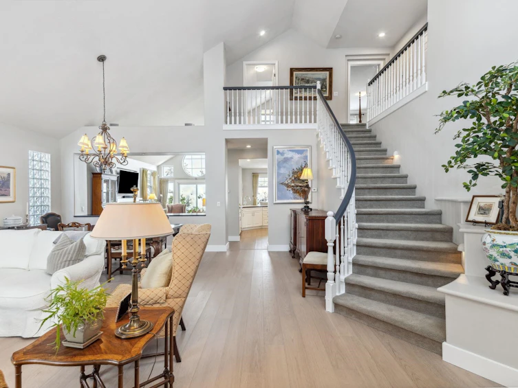 1-5110 Alderfeild Place, West Vancouver, BC, V7W 2W7 - 3
