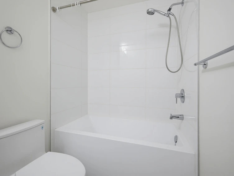 E205-10829 140 Street, Surrey, BC, V3R 0H4 - 21