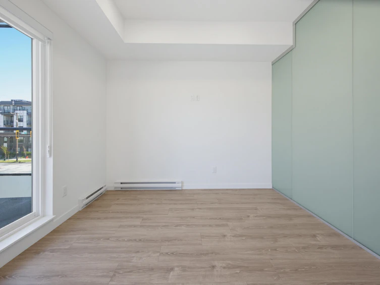 E205-10829 140 Street, Surrey, BC, V3R 0H4 - 11