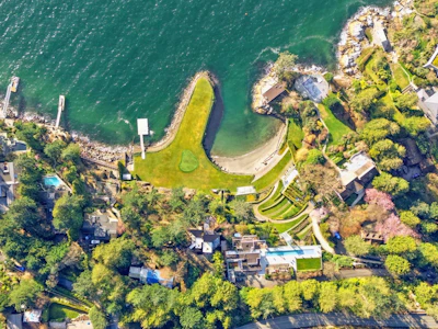 5210 Marine Drive - 2