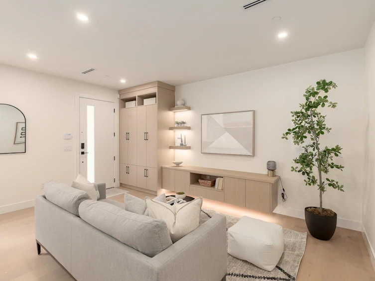 1-3633 Turner Street, Vancouver, BC, V5K 2J2 - 5