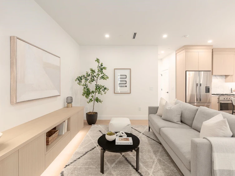1-3633 Turner Street, Vancouver, BC, V5K 2J2 - 6