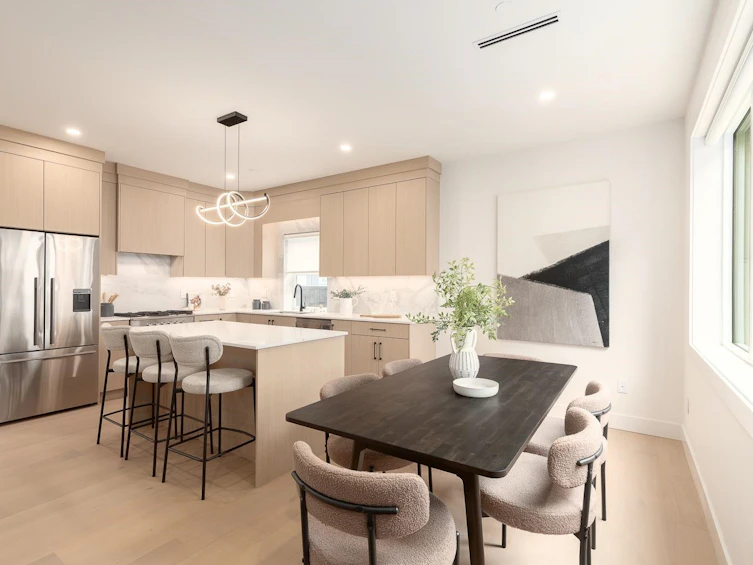 1-3633 Turner Street, Vancouver, BC, V5K 2J2
