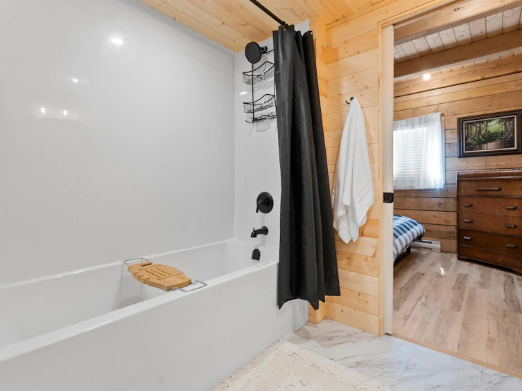 HG160-71350 Old Hope Princeton Highway, Hope, BC, V0X 1L5 - 25