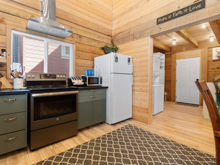 HG160-71350 Old Hope Princeton Highway, Hope, BC, V0X 1L5 - 22