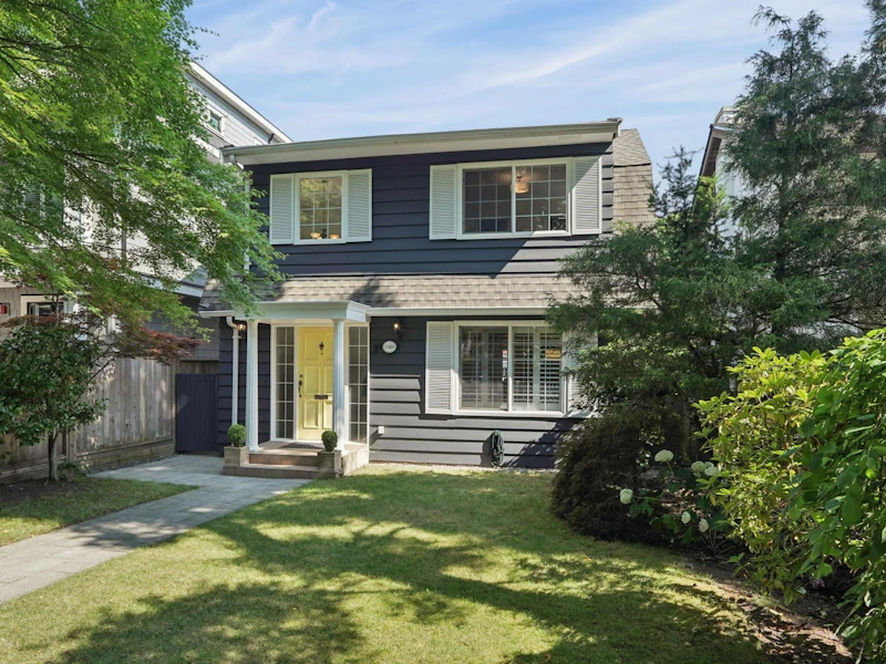 3349 W 14th Avenue, Vancouver BC V6R 2V9