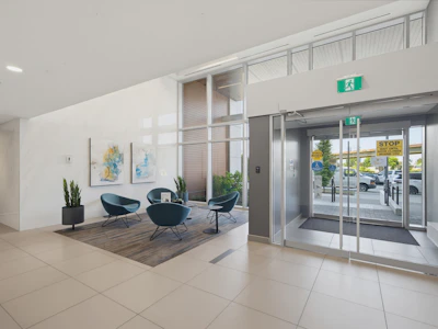 1012-13428 105 Avenue - 4