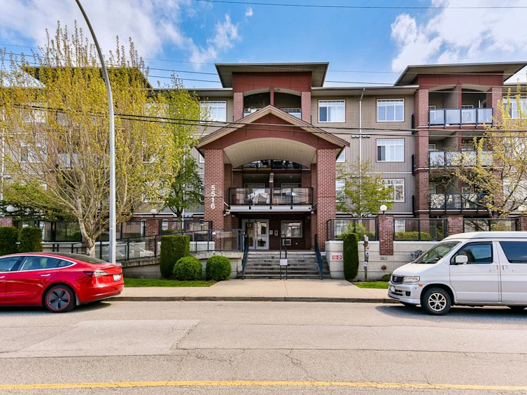 219-5516 198 Street, Langley, BC, V3A 0A6 - 2