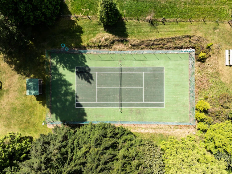 8 Arbutus Bay Road, Bowen Island, BC, V0N 1G2 - 33