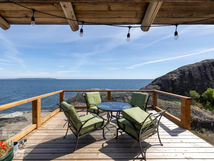 8 Arbutus Bay Road, Bowen Island, BC, V0N 1G2 - 27