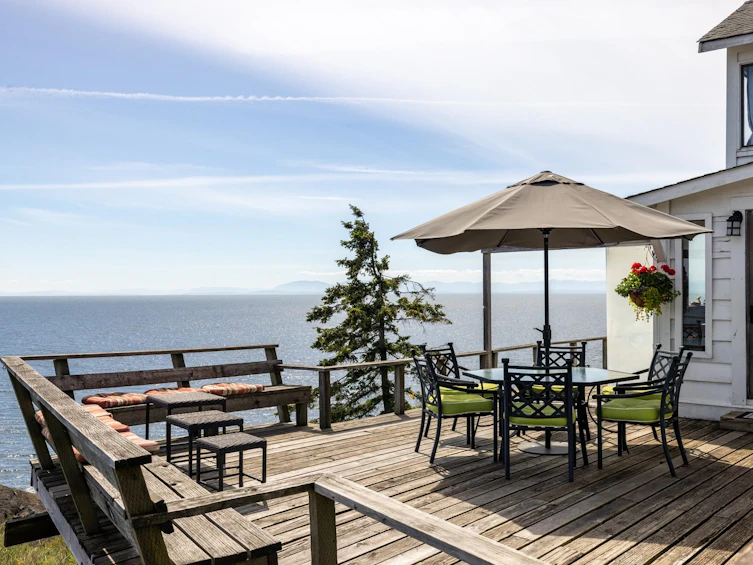 8 Arbutus Bay Road, Bowen Island, BC, V0N 1G2 - 16