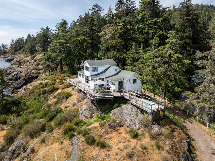 8 Arbutus Bay Road, Bowen Island, BC, V0N 1G2 - 15