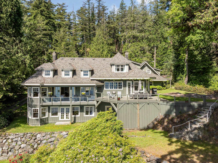 8 Arbutus Bay Road, Bowen Island, BC, V0N 1G2 - 3