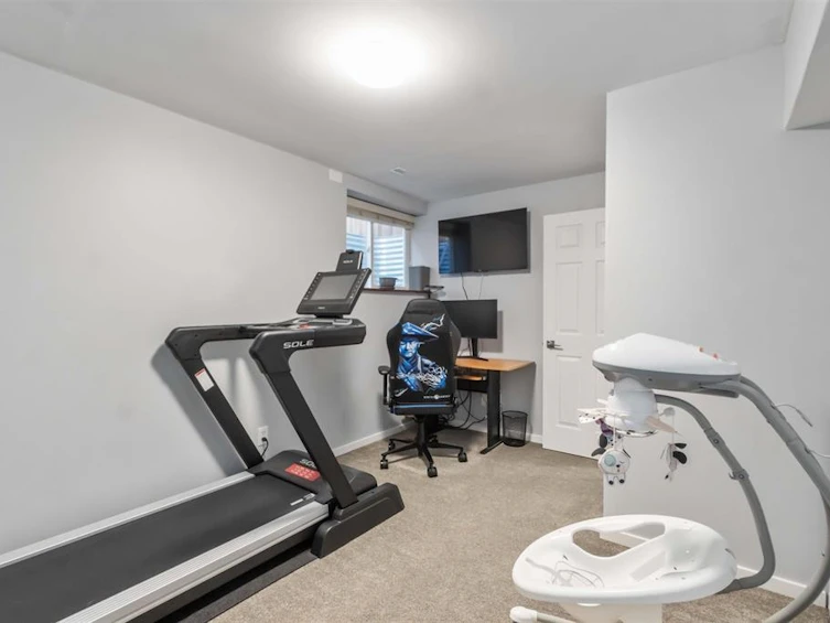 18476 66a Avenue, Surrey, BC, V3S 9B1 - 31