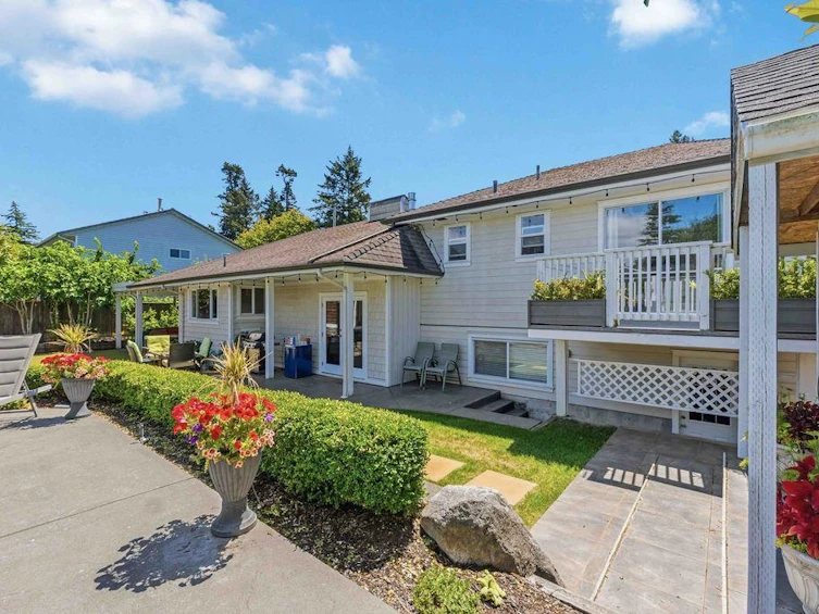 16127 8 Avenue, Surrey, BC, V4A 8W5 - 28