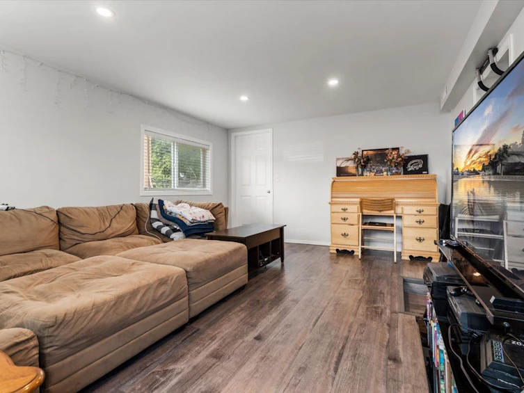 9123 Armitage Street, Chilliwack, BC, V2P 6R6 - 24