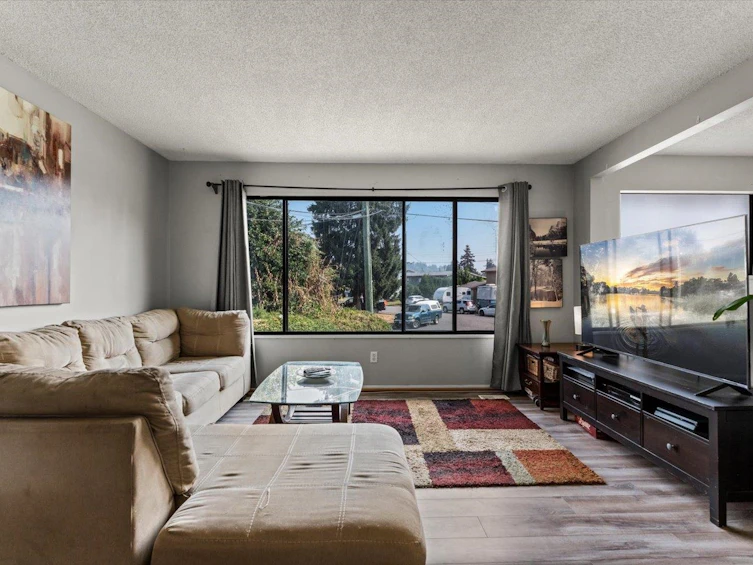 9123 Armitage Street, Chilliwack, BC, V2P 6R6 - 8