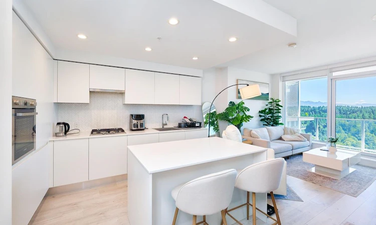 3302-3833 Evergreen Place