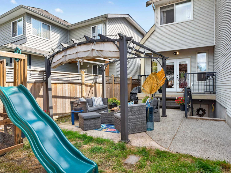 19289 69 Avenue, Surrey, BC, V4N 0B7 - 37