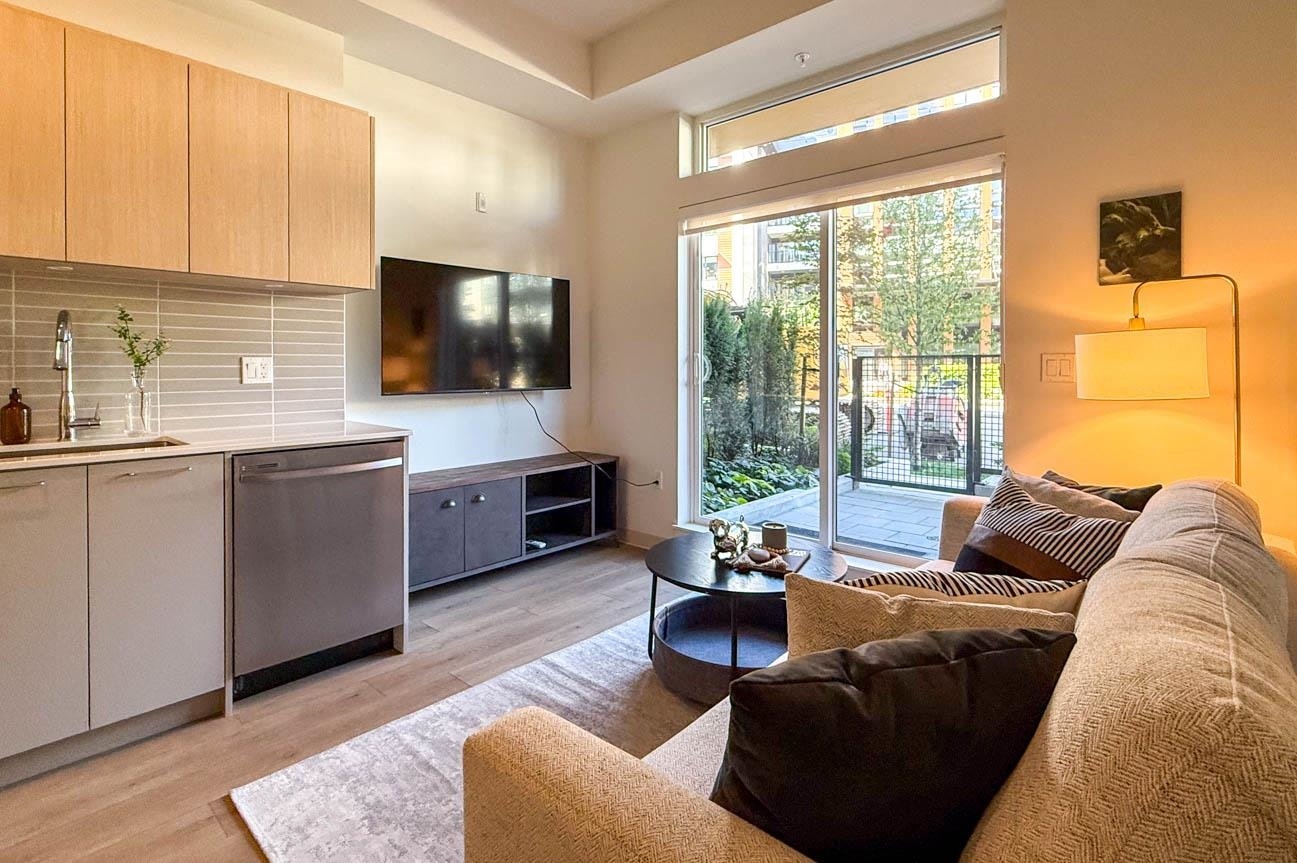 115-1529 Oxford Street, North Vancouver, BC, V7J 1E6 - 9