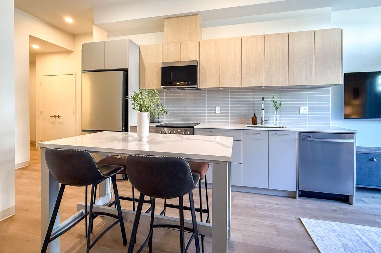 115-1529 Oxford Street, North Vancouver, BC, V7J 1E6 - 10
