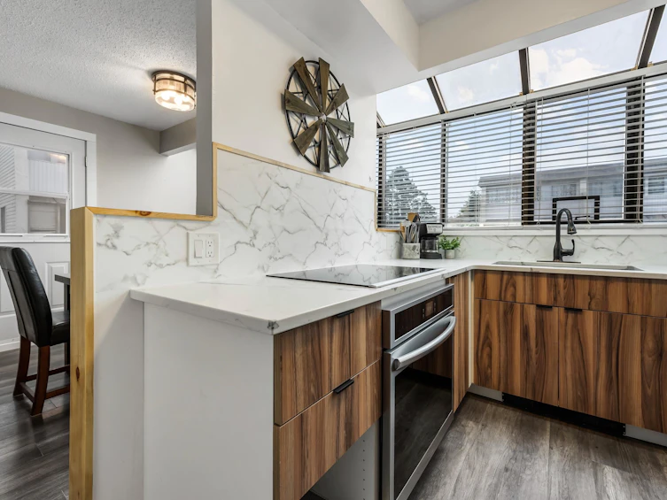 7-9446 Hazel Street, Chilliwack, BC, V2P 5N1 - 2