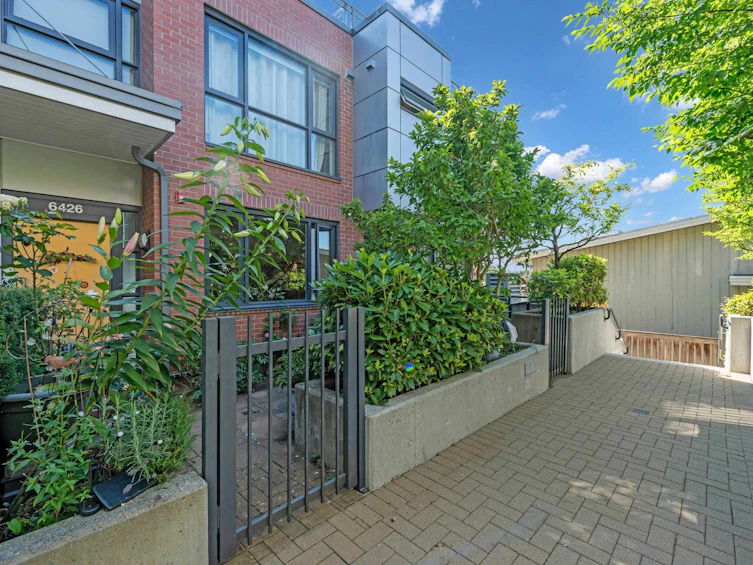 6426 Ash Street, Vancouver, BC, V5Z 3G9 - 6