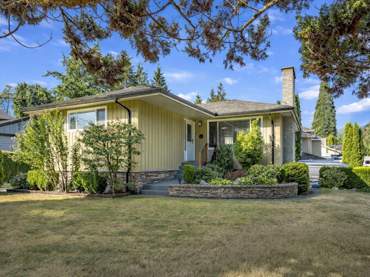 40251 Kalodon Road, Squamish, BC, V0N 1T0 - 26