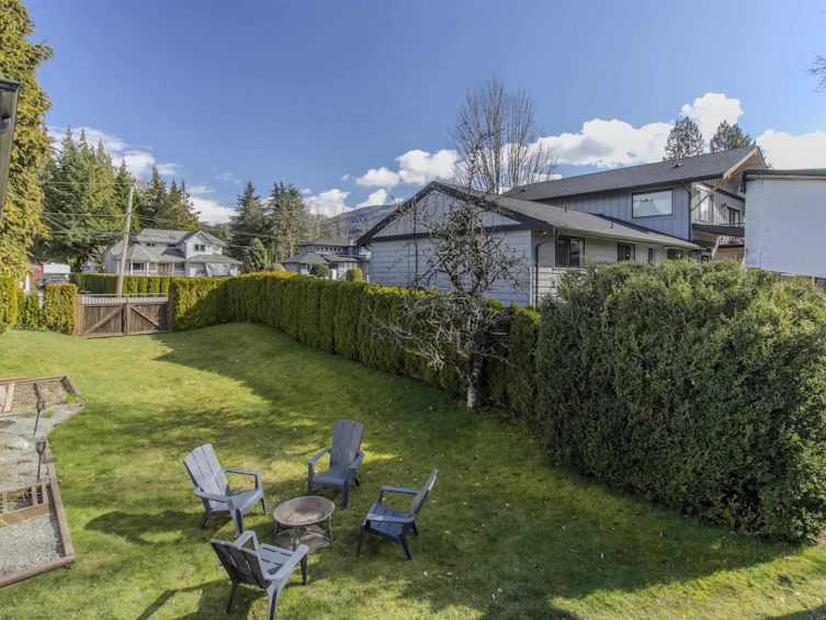 40251 Kalodon Road, Squamish, BC, V0N 1T0 - 33