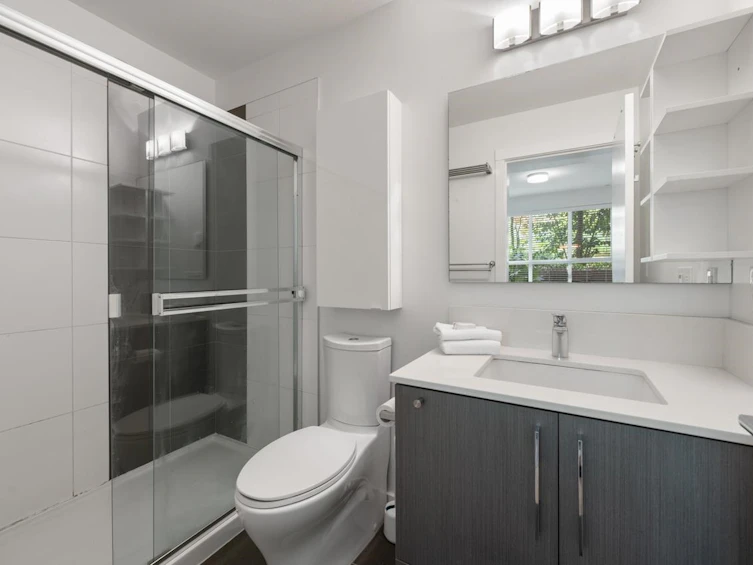 105-3479 Wesbrook Mall, Vancouver, BC, V6S 0B7 - 18