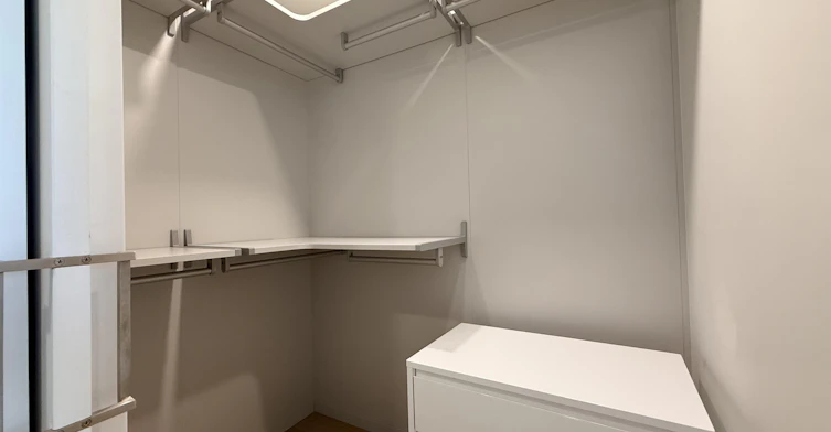 1107-889 Pacific Street, Vancouver, BC, V6Z 1C3 - 9