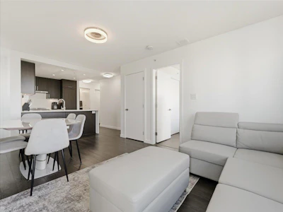1707-5515 Boundary Road - 5