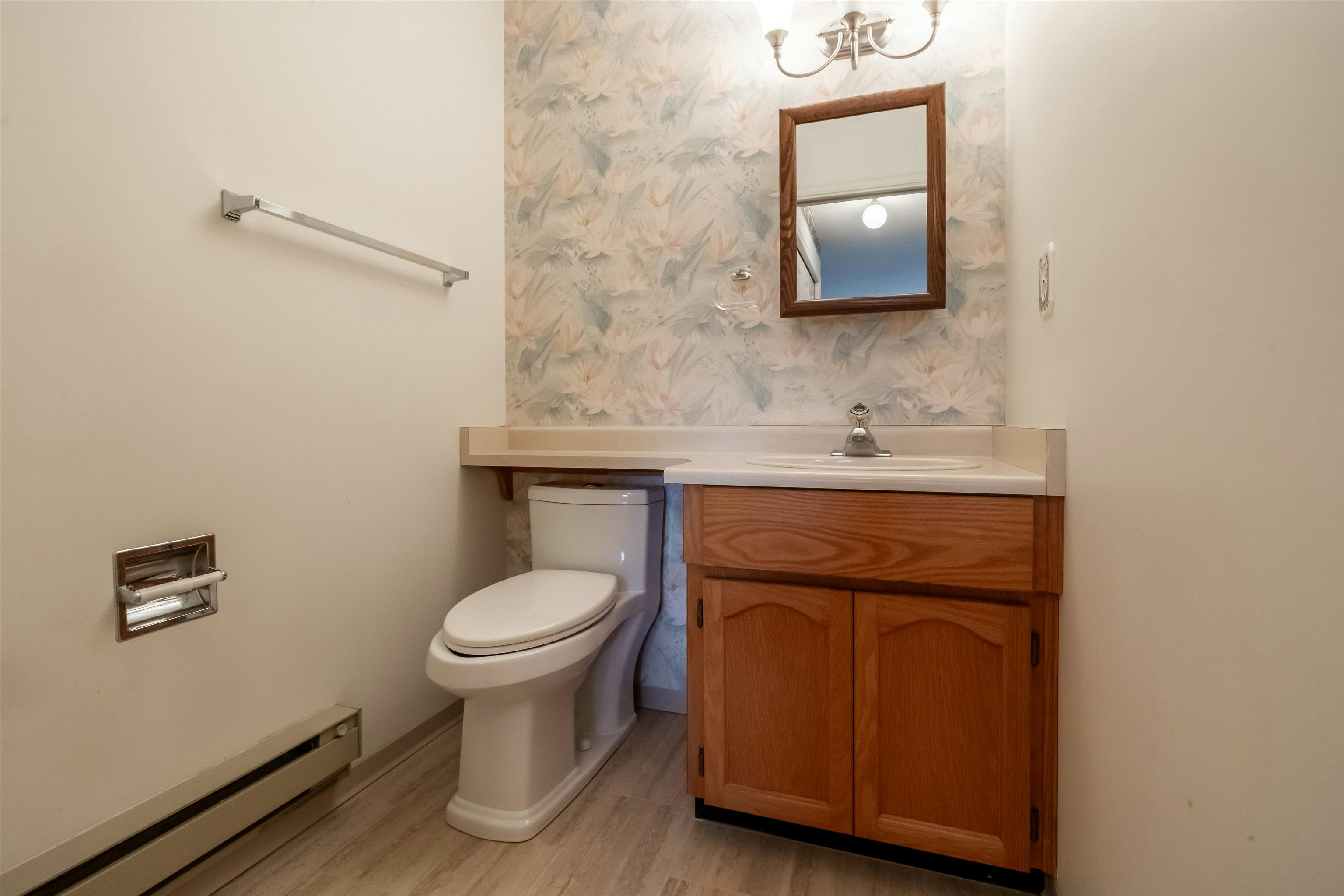 23-32718 Garibaldi Drive, Abbotsford, BC, V2T 5T6 - 25