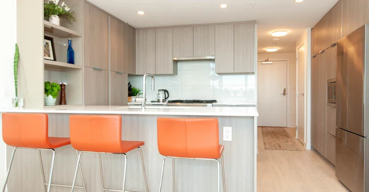 2406-1401 Hunter Street, North Vancouver, BC, V7J 1H3 - 9