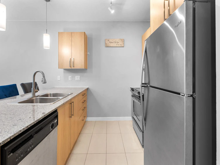 208-2943 Nelson Place, Abbotsford, BC, V2S 0C8 - 9