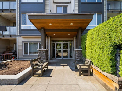 208-2943 Nelson Place - 2